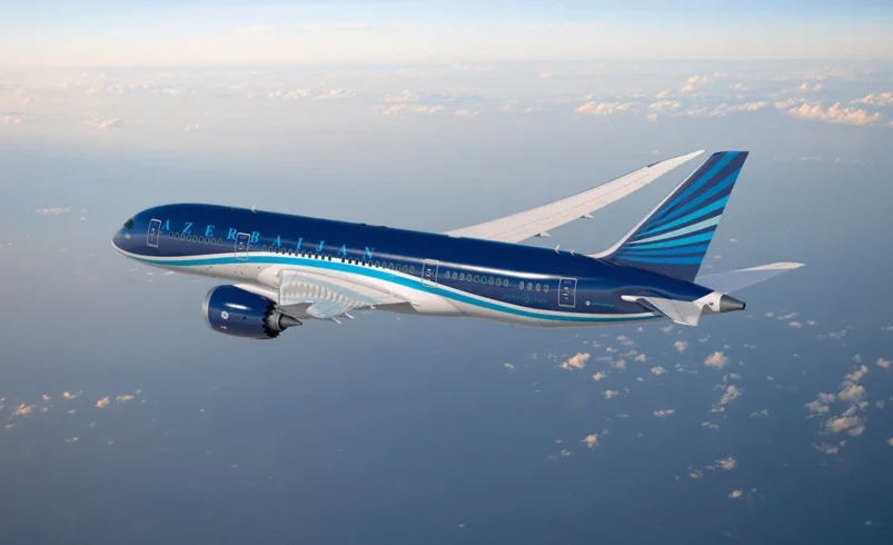 AZAL временно приостановил ряд рейсов между Баку и Москвой