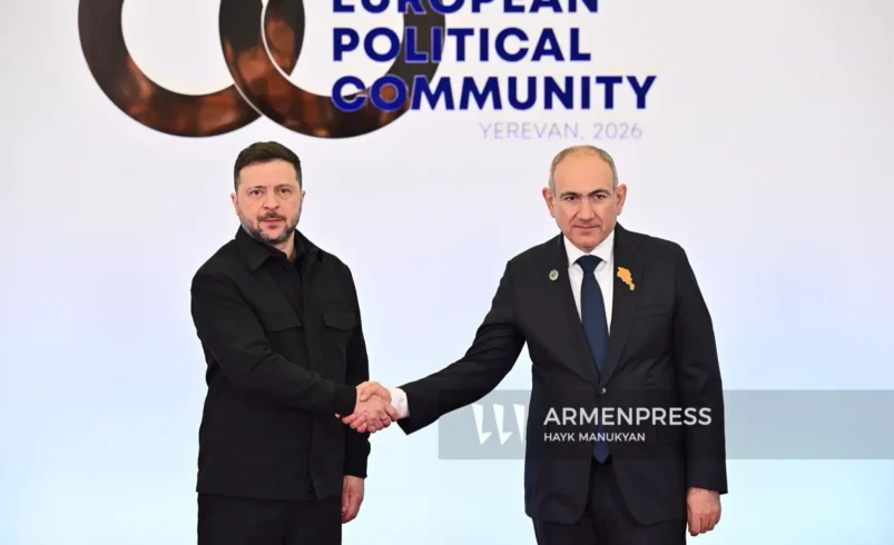 Pashinyan congratulates Zelenskyy on Ukraine’s Independence Day2 minute read