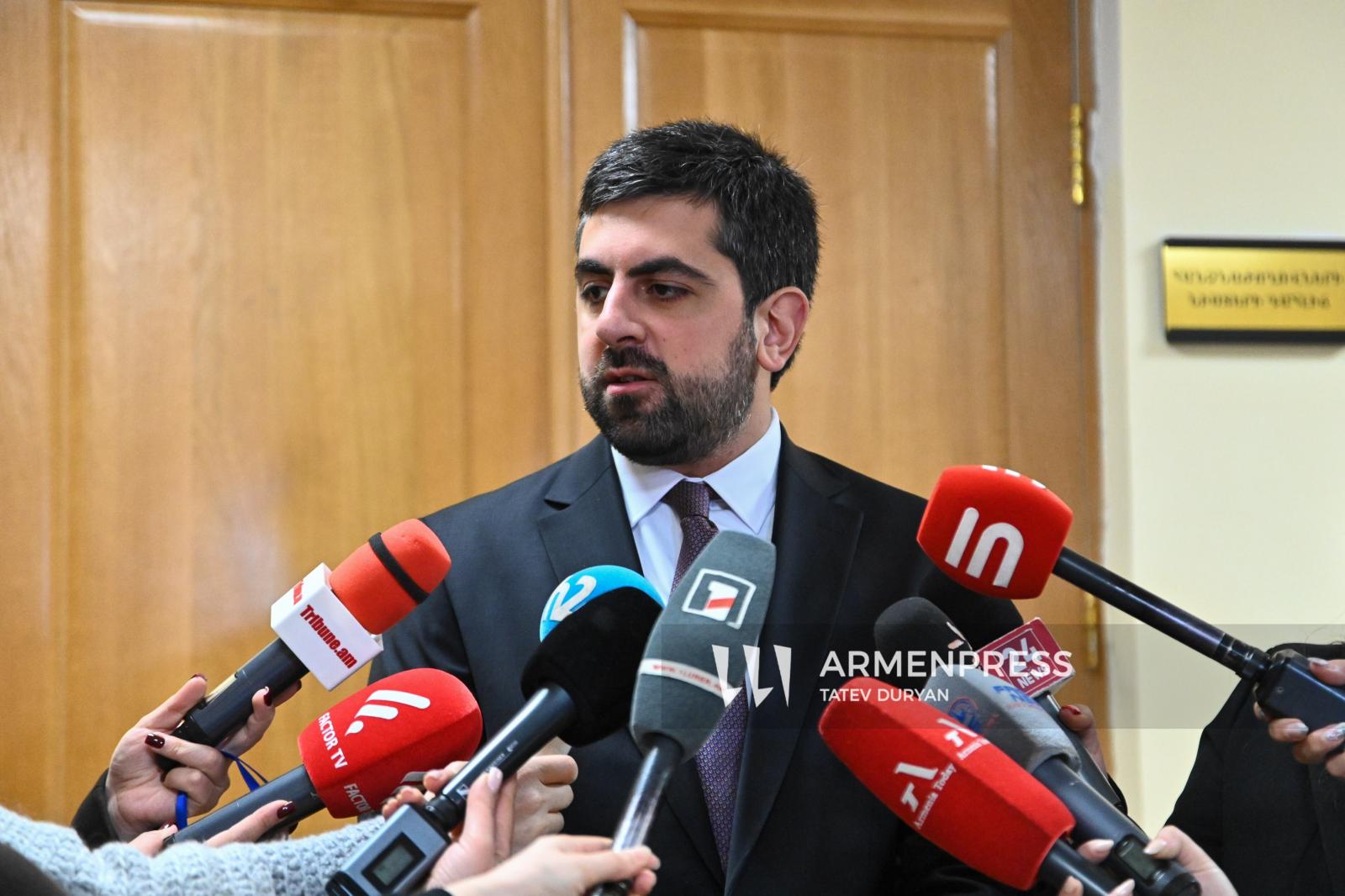 სომხეთმა კოლექტიური უსაფრთხოების ხელშეკრულების ორგანიზაციის მუშაობაში მონაწილეობა გაყინა და უკან დასაბრუნებელ გზას ვერ ხედავს – სარგის ხანდანიანი