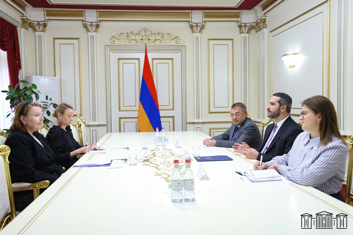სომხეთის ეროვნული ასამბლეის თავმჯდომარემ და ევროკავშირის სადამკვირვებლო მისიის ხელმძღვანელმა რეგიონული სტაბილურობის უზრუნველყოფის საკითხები განიხილეს